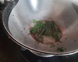 A picture of step 4 of Spinach dhokla.