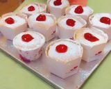 Foto langkah ke 1 dari resep Hokkaido chiffon cup cake.