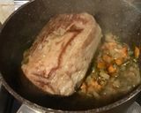 Foto del paso 3 de la receta: Peceto mechado con salsa