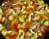 Foto langkah ke 6 dari resep Ayam Asam Manis Pedas.