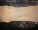 A picture of step 4 of Cheese dinner rolls.