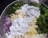 A picture of step 1 of Corn spinach pakoda.