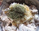 Foto del paso 2 de la receta: Pan Integral saborizado con cebolla acaramelizada y orégano