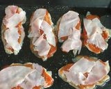Foto del paso 3 de la receta: Pechupizzas receta keto (pechugas)
