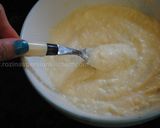 A picture of step 3 of Ricotta donut balls.