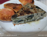 Foto del paso 6 de la receta: Tortilla de berenjenas, calabacín y cebolla