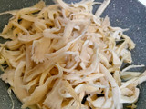 Tumis Jamur Bawang Bombay