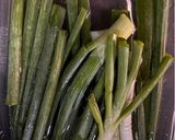 Foto langkah ke 1 dari resep Pajeon (Green Onion Korean Pancake).