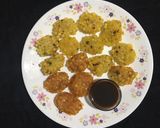 A picture of step 4 of Sabudana Vada.