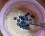 Foto del paso 4 de la receta: Budín de avena banana y arándanos