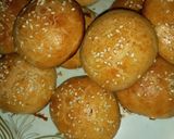 A picture of step 3 of Burger buns.