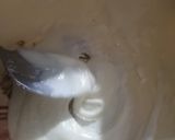 A picture of step 2 of White chocolate chip.