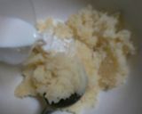 Foto langkah ke 2 dari resep Potato Cheese Bread.