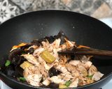 চিকেন স্যুপ উইথ নুডল্স এন্ড মিক্সড ভেজিস( chicken soup with noodles and mix veggies recipe in Bengal রেসিপির ধাপ 4 ছবি