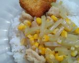 Foto langkah ke 7 dari resep Tumis Manisa Jagung + Nugget + Kerupuk Udang.