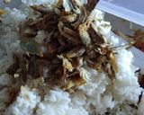 Gambar langkah 4 resipi Nasi Goreng Ikan Semalam.