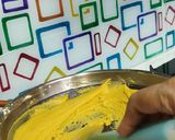 बेसन के लडडू(besan ke laddu recipe in hindi) रेसिपी चरण 2 फोटो