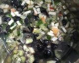A picture of step 2 of Pav fruit choco blast.