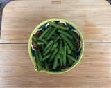 A picture of step 5 of South Indian Green Beans - vegan.