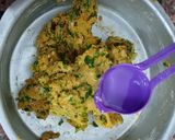 A picture of step 3 of Multigrain Methi Masala Thepla.