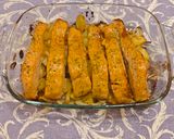 Foto del paso 4 de la receta: Lomos de salmón al horno con salsa miel y mostaza y cama de patatas