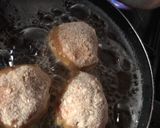 A picture of step 3 of Potato ball.