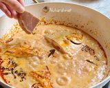 Gambar langkah 4 resipi Gulai Kari Bawal Emas.