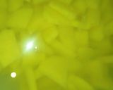A picture of step 1 of Poori wali aloo ki tarkari.