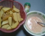 Foto langkah ke 1 dari resep Fried Potato Wedges gampang.