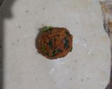 A picture of step 4 of Radish Parotta.