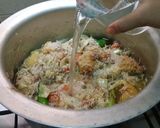 A picture of step 7 of Mix Vegi Pulao.