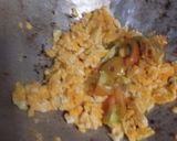 Foto langkah ke 2 dari resep Orek Telur Kuah.