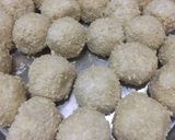 Foto langkah ke 4 dari resep Onde onde isi kacang hijau.