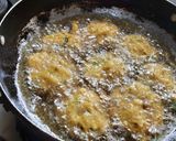 A picture of step 9 of Vidharbha special Nagpuri spicy mix Dal vada.