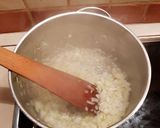 Tejfölös gombapaprikás galuskával recept fázis 2 fotója