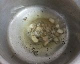 A picture of step 4 of Rava idli.