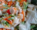 Foto langkah ke 6 dari resep Capcay Sayur Bakso.