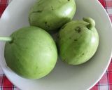 Hình bước làm 2 của món Canh dưa hường nấu tôm