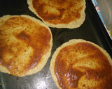 Foto del paso 6 de la receta: Pizza de harina integral masa saborizada