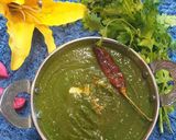 A picture of step 7 of Garlic spinach (lasuni Palak).