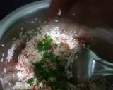 A picture of step 6 of Onion mint pulao.