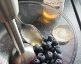 Une image de l'étape 2 de Esquimaux aux fruits rouges et lait de coco.