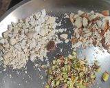 रोस्टेड़ ड़्राईफ्रूटस लङ्डू रेसिपी चरण 3 फोटो
