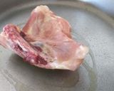 Foto del paso 1 de la receta: Pollo al romero