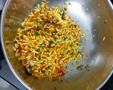 A picture of step 3 of Diet Bhel.