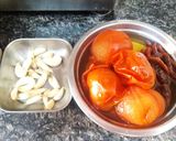 A picture of step 1 of Momos Schezwan Chutney.