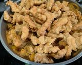 Foto langkah ke 5 dari resep Ayam goreng mentega.