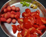 A picture of step 1 of Tomato carrot soup.