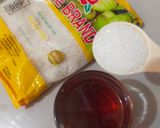 Foto langkah ke 2 dari resep Milk Tea Coffee Cubes.