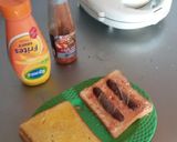 A picture of step 3 of Sausage Toasts.